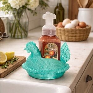 Hen on Nest Bath and Body works foaming Hand Soap Holder